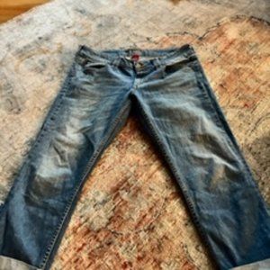 Arizona Capris